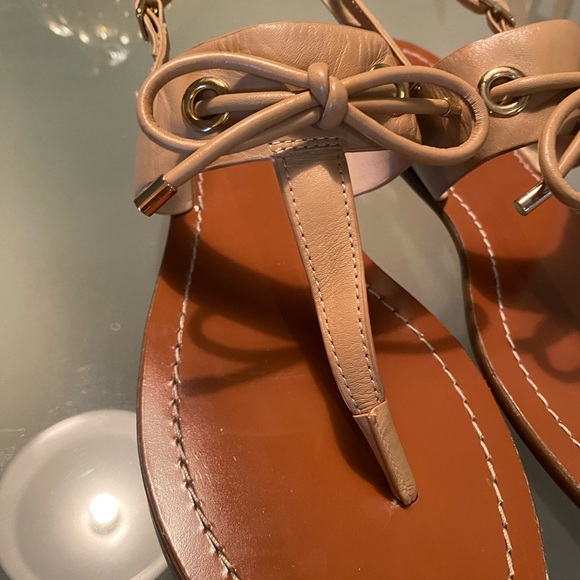 Like New! Kate Spade Carolina sandal - Picture 9 of 11